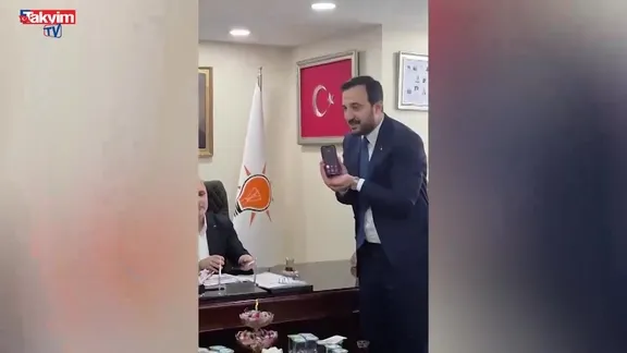 Başkan Erdoğan'dan AK Parti Gaziosmanpaşa teşkilatına tebrik telefonu | VİDEO