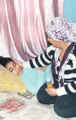 Bir annenin dramı: İlik kanseri kızı için yardım istedi