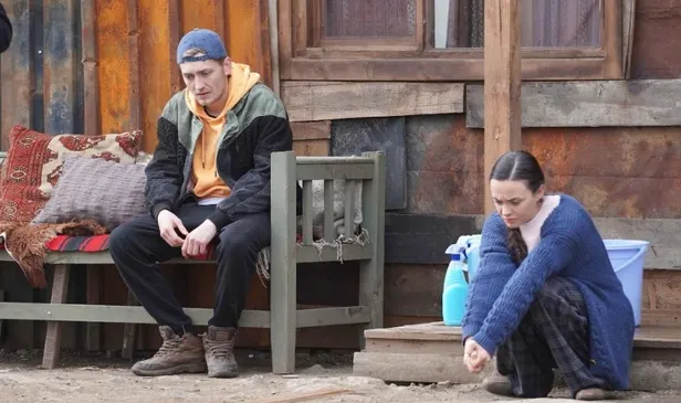 Ateş Kuşları’nda şok karşılaşma! Hacer öz yeğeni Gülayşe ile tanıştı-7