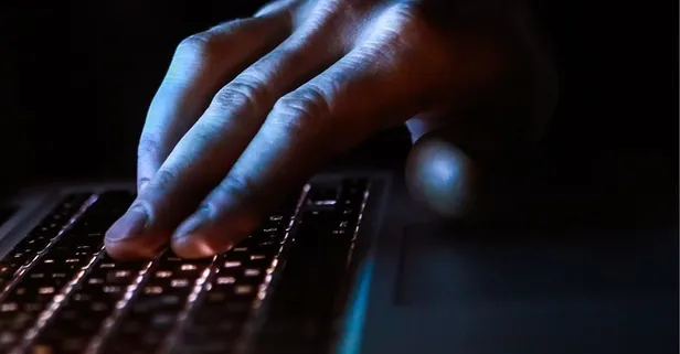 Sosyal medya "teröristlerine" operasyon: 9 gözaltı kararı!