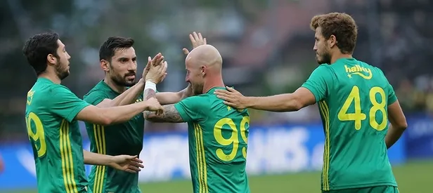 Fenerbahçe, seyircisinin karşısına çıkıyor