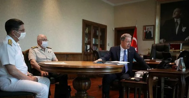Milli Savunma Bakanı Hulusi  Akar’dan, babasının vefatına rağmen görevini sürdüren Yarbay Kemal Çelebi’ye telefon