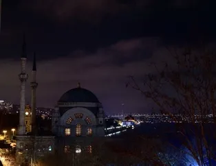 Daha iyi bir dünya için İstanbul karanlığa büründü