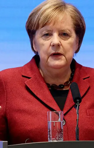 Merkel'den flaş Rusya çıkışı!