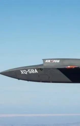 ABD 2.5 yıldır gizlice çalışıyordu! İnsansız savaş uçağı ilk kez havalandı