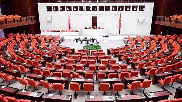 tbmm-genel-kurulunda-chp-hdp-ve-iyi-partinin-grup-onerileri-kabul-edilmedi-1622646754040.jpg