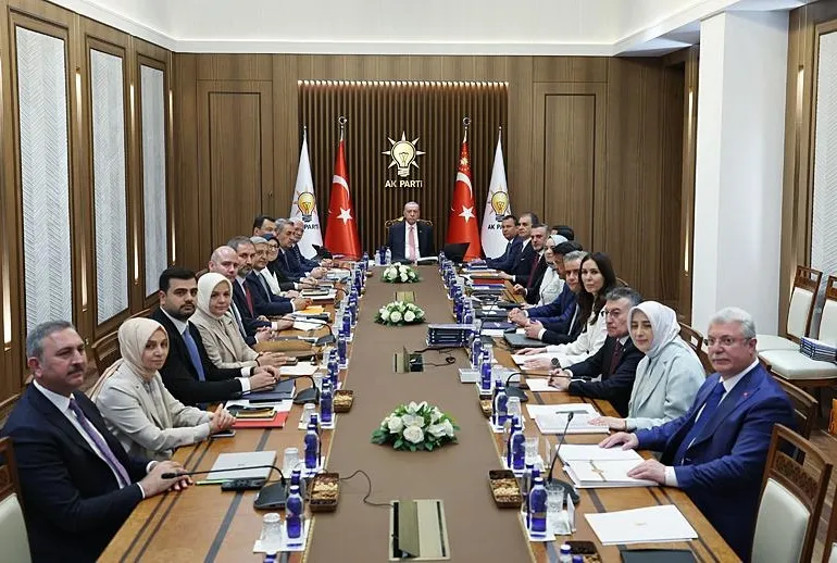 AK Parti’de kritik MYK