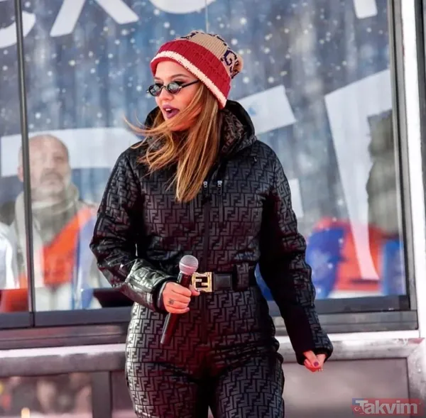 Ece Seçkin ile Demet Akalın’ın ‘çocuk’ atışması! “Bundan doğuracağım” diyen Ece’ye Demet’ten ikiz temennisi: Delirmiş bu! - 1