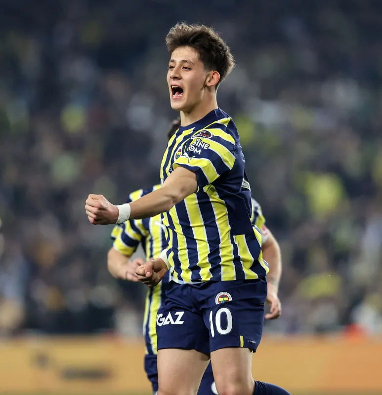 Fenerbahçe'ye transferde dev gelir! 15 milyon pound bütçe... - 19