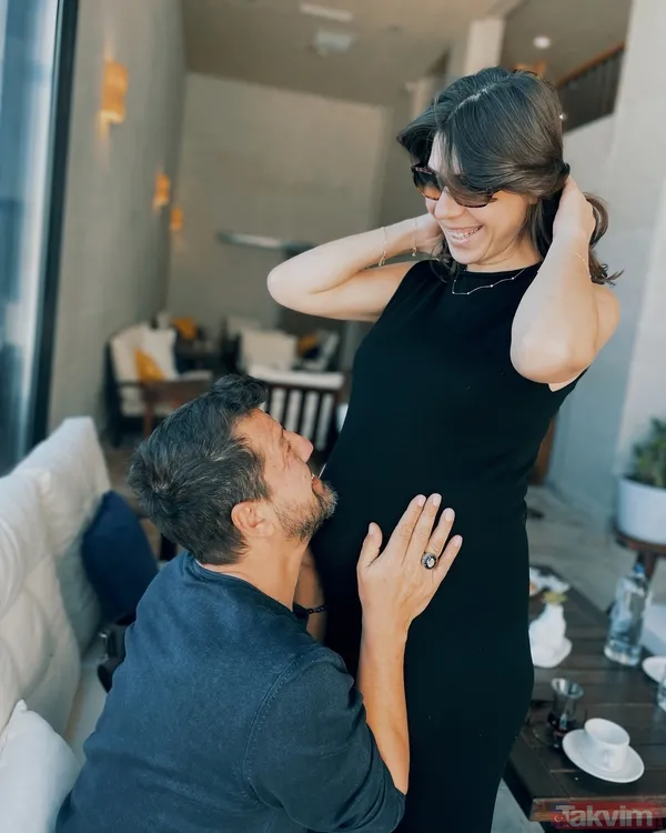 Lila'nın Dünyaya Gelmesiyle İlk Kez Babalık Duygusunu Tadan Ünlü Oyuncudan Şaşırtan Bir Paylaşım Geldi. İlker Aksum, Kural Bozarak Kızının Yüzünü İlk Kez...