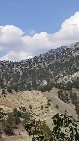 Son dakika: Kahramanmaraş'ta yangın söndürme uçağının düşme anı kamerada! Açıklamalar peş peşe geliyor-9