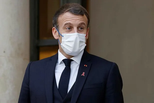 Fransa sokakları yangın yeri: Göstericiler Macron'un bir an önce istifa etmesini istiyor-2