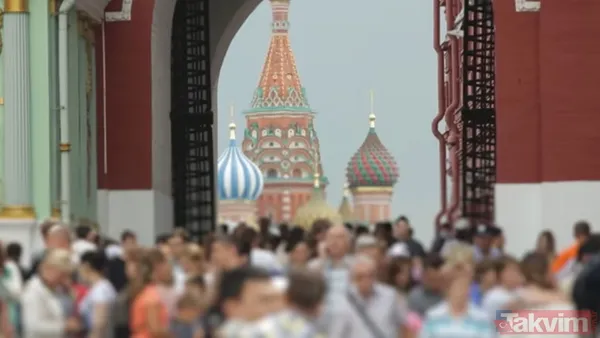 Ekrana kilitlendiler! Dünyanın en çok telefon kullanan ülkesi açıklandı - 6