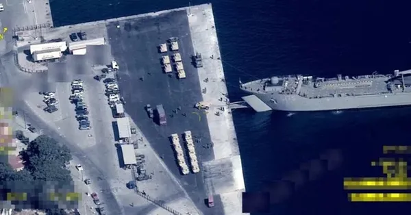 Yunanistan Türkiye’ye tahriklerinde sınırları zorluyor! Yunan bakandan itiraf: ’Türkiye’yi M1117 ile tehdit edeceğiz’