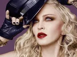 İsrailli işadamı, Madonna’ya Eurovision şarkı yarışmasında sahne alması için 1 milyon dolar teklif yaptı! Ünlü yıldıza tepki yağdı-4