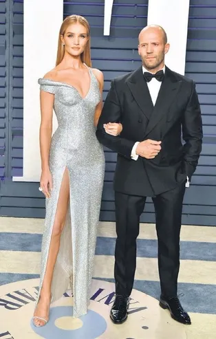 Antalya'ya gelip “Hayran kaldım, tekrar geleceğim" diyen Jason Statham dediğini yaptı! Geceliği 30 bin dolarlık...