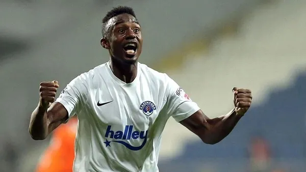 Beşiktaş yeni golcüsü için rota değiştirdi: Hedefte Koita var