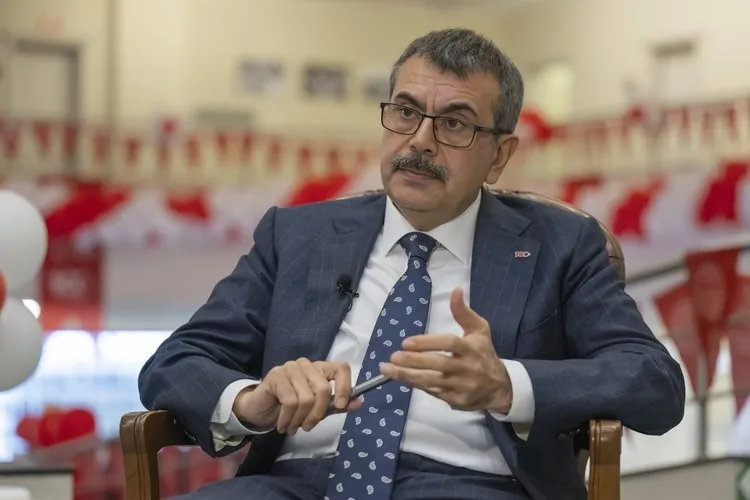 bakan-tekin-duyurdu-ara-tatile-devam-lgs-ve-okul-kaydinda-yeni-donem-zorunlu-egitimde-yok-devrede-1781163068511.jpeg Bakan Tekin duyurdu: Ara tatile devam, LGS ve okul kaydında yeni dönem | Zorunlu eğitimde YÖK devrede-6
