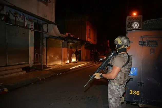 Adana'da nefes kesen operasyon! Polisimizi şehit eden çetenin son üyesi de yakalandı