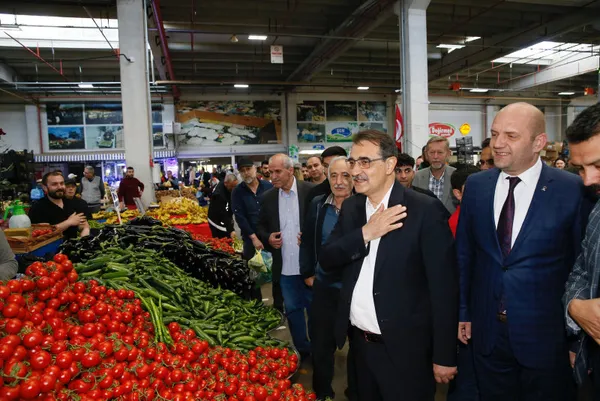 son-dakika-enerji-ve-tabii-kaynaklar-bakani-fatih-donmez-acikladi-petrol-mujdesini-baskan-recep-tayyip-erdogan-1683027125440.jpg Başkan Erdoğan petrol müjdesini duyurdu! Cudi ve Gabar'da yeni keşif: "Çok yüksek kaliteye sahip! Aynı bölgeden yeni müjdeler bekleniyor"-6