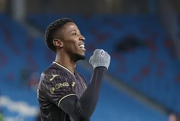 Simon Banza Paul Onuachu’yu solladı!
