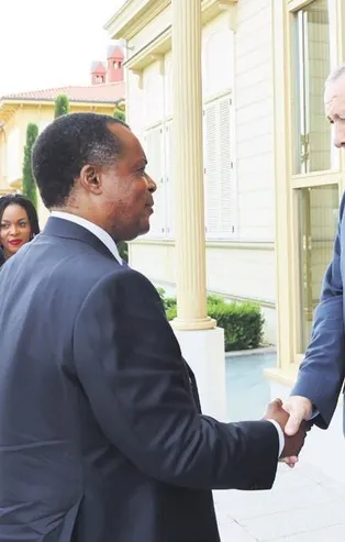 Başkan Erdoğan'dan cuma namazı çıkışı önemli açıklamalar