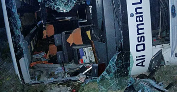 Son dakika: Afyonkarahisar’da feci kaza! 2'si ağır 27 yaralı