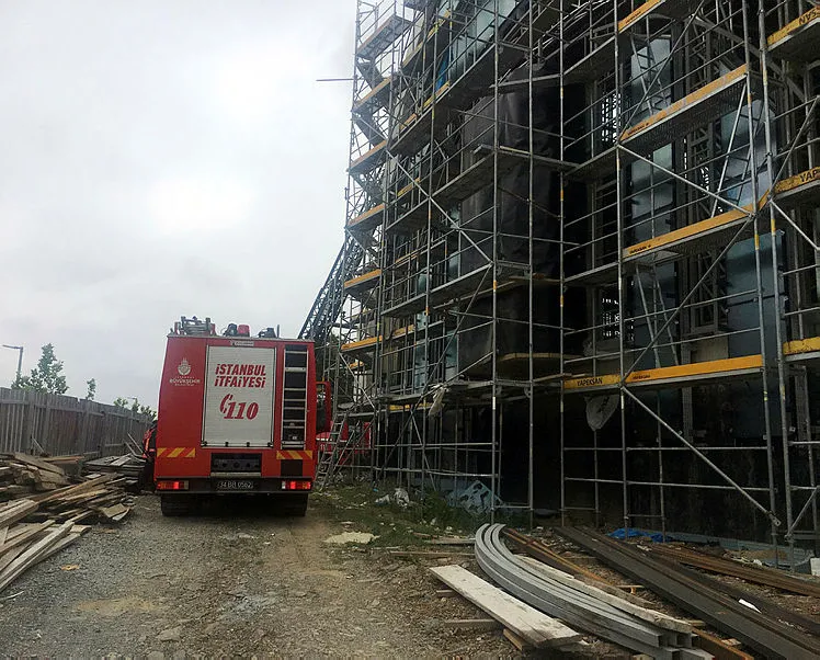 İTÜ’de yangın paniği