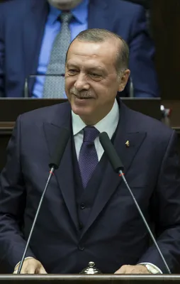 Erdoğan konuşmasını kesti küçük kıza cevap verdi