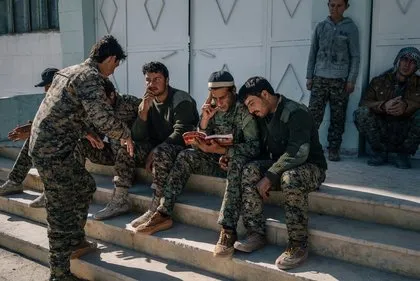 ABD’nin YPG’ye verdiği silahlı eğitimden kareler