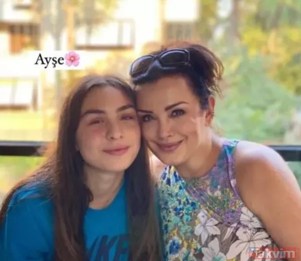 Esra Ceyhan'ın gözlerden uzak büyüttüğü kızı Ayşe koskoca genç kız oldu! Ayşe annesinin boyuna yetişti siması tıpkı annesi - 21
