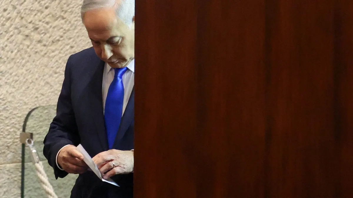 İsrail'de Siyasi Kriz: ABD-İran Anlaşması Netanyahu'yu Hedef Aldı