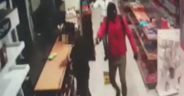 Sultangazi'deki akaryakıt istasyonu soyguncuları kamerada