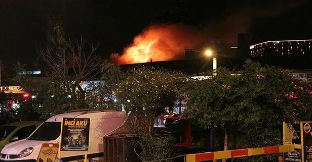Son dakika: İzmir’de korkutan yangın