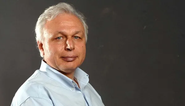 unlu-ekonomi-profesoru-seyfettin-gursel-de-dolandiricilara-25-bin-lirasini-kaptirdi-1603864190945.jpg Ünlü ekonomi profesörü Seyfettin Gürsel de dolandırıcılara 25 bin lirasını kaptırdı-2