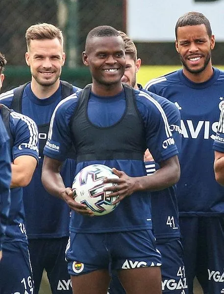 Büyük Samatta kopacak! Erol Bulut Samatta’yı derbide sahaya sürüyor-1