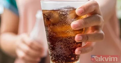 Dikkat: Günde 2 bardak içmek ölüme götürüyor! İşte kansere neden olan besinler