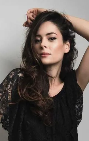 Yıldız Çağrı Atiksoy Kuruluş Osman oyuncu kadrosunda! Malhun Hatun bomba gibi geliyor...