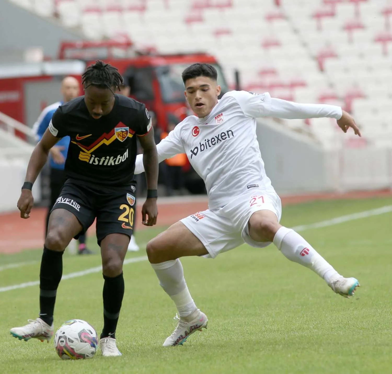 Fenerbahçe'den rüya gibi transfer! Cristiano Ronaldo'ya fark atmıştı gollerine Kadıköy'de devam edecek - 12