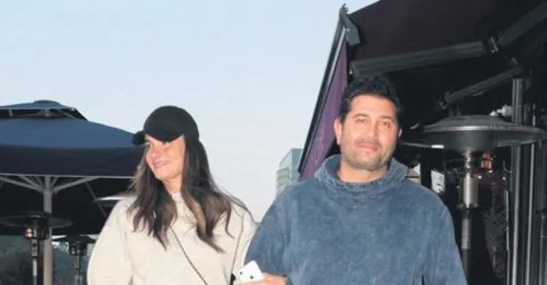 Beş aylık hamile Açalya Samyeli Danoğlu eşi Erman Ademoğlu ile alışveriş turunda