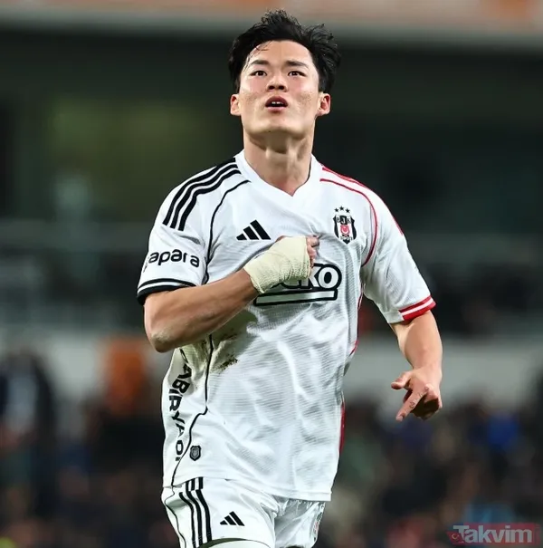 Beşiktaşlı Hyeon-gyu Oh Sultanahmet Camii'ni ziyaret etti: Paylaşımı ilgi odağı oldu - 1