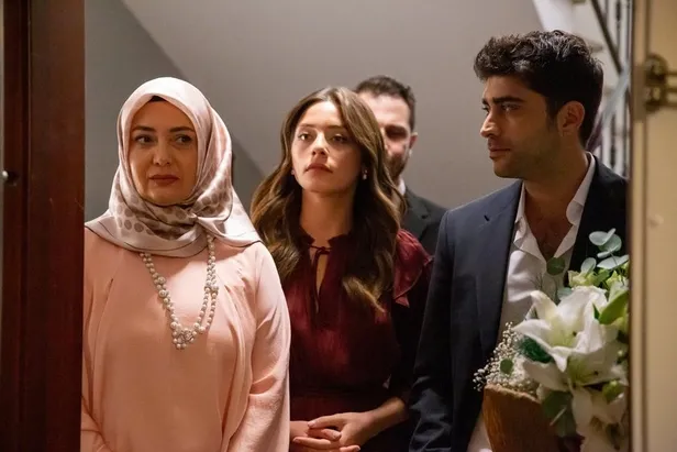 show-tvnin-yeni-dizisi-kizilcik-serbeti-konusu-ne-kizilcik-serbeti-dizisi-gercek-mi-kizilcik-serbeti-oyuncular-1667228271991.jpg Kızılcık Şerbeti oyuncuları kimler, karakterleri ne? Show TV'nin yeni dizisi Kızılcık Şerbeti konusu ne? Kızılcık Şerbeti dizisi gerçek mi?-5