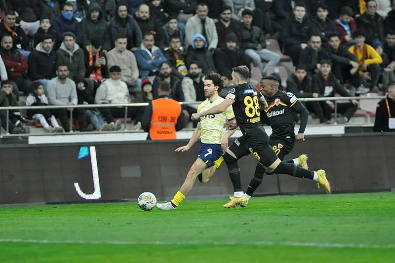 Fenerbahçe'de sezon sonunda 3 ayrılık! - 3