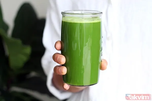 Elmalı Tarçınlı Detoks 🍎🧡 1 Litre Ilık Suya 1 Kırmızı Elma Dilimleyin Ve 1 Çubuk Tarçın Ekleyin. Tatlı İsteğinizi Bastırırken, Tokluk Hissi Verecektir.