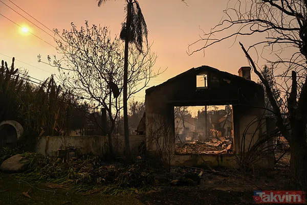 Los Angeles Yangınında Sayısız Skandal Los Angeles'ta Bir Türlü Kontrol Altına Alınamayan Yangınlarla İlgili Çok Sayıda Skandal Var.