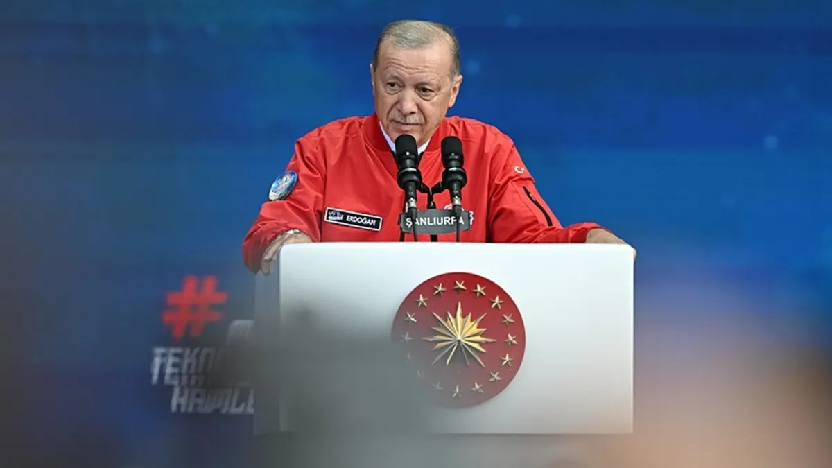 Başkan Erdoğan TEKNOFEST’te gençlere seslendi: Savaş suçlularını, insanlık düşmanlarını siz durduracaksınız