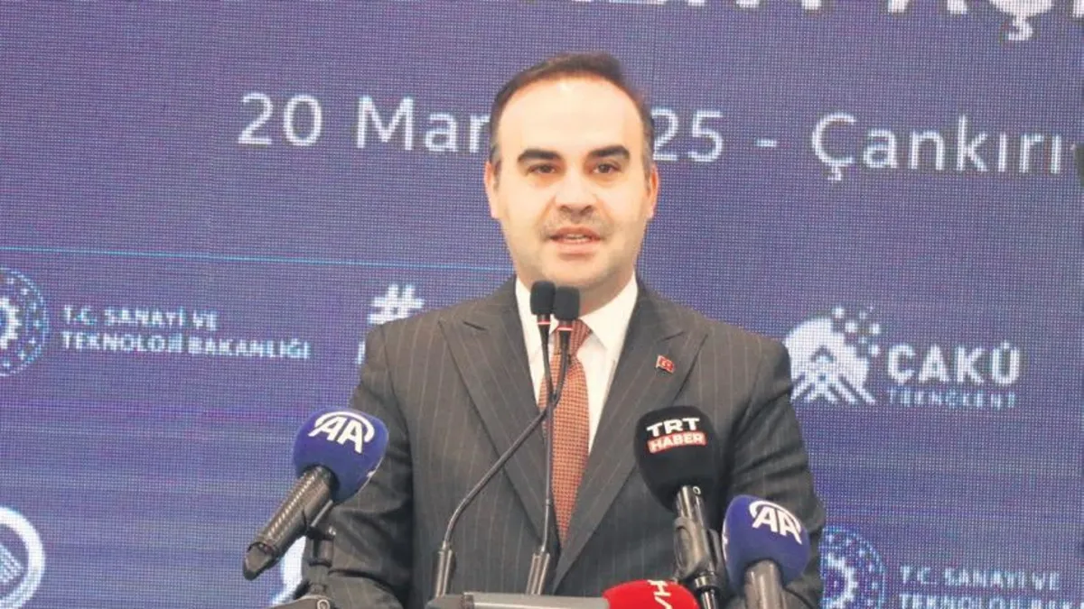 Bakan Kacır müjdeledi: 100 yeni girişim ofisi geliyor!