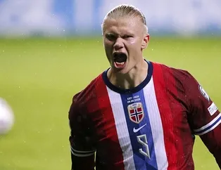 Milli takımla affetmiyor!