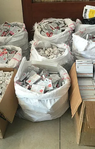 İstanbul Fatih'te dev operasyon! Tam 2 milyon 556 bin lira değerinde sahte vücut geliştirme ilacı ele geçirildi! İnternette satacaklardı!