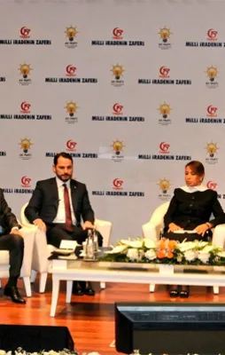 'Kontrollü darbe' diyen darbenin içindedir